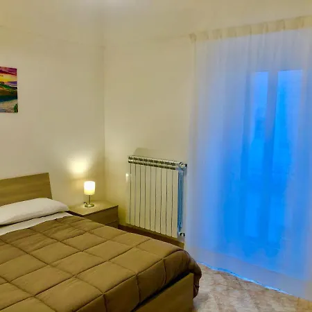 Al Civico 3 Centro Apartament