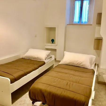 Al Civico 3 Centro * 폴리나노 아마레